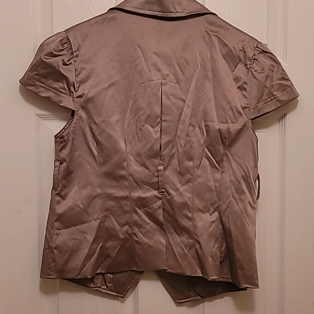 Blazer - Picture 2 of 2